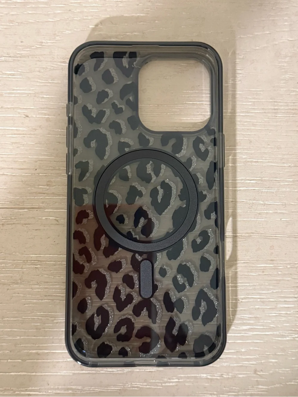 kate spade Black and Silver City Leopard Print iPhone 16 Pro Max case